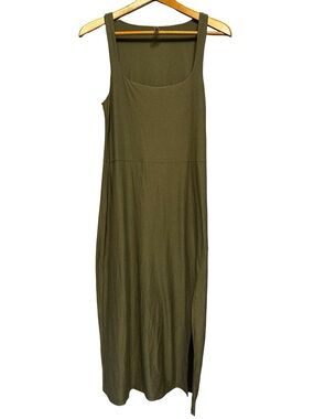 Beyond Yoga Green Featherweight Getaway Dress SZ Medium MIDI Sleeveless Casual